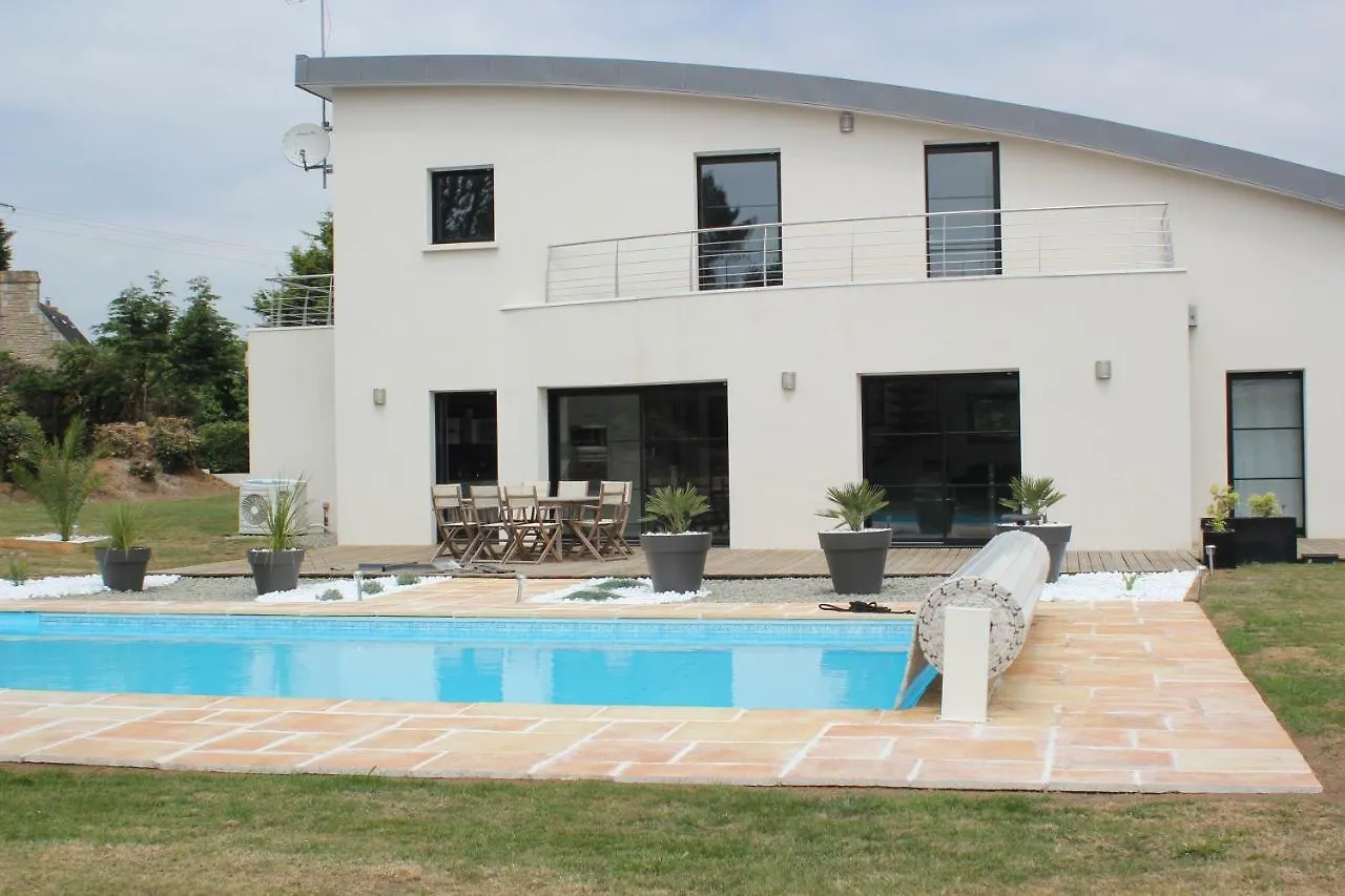 Contemporary Villa Of Kerseal Gouesnach