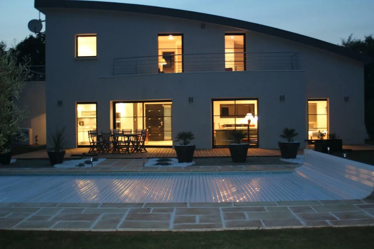 Contemporary Villa Of Kerseal Gouesnach 法国
